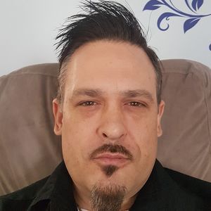 Meet your Posher, Wes